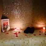 Cocon Detente Pour 2 Avec Hammam Et Jacuzzi Prive 乐巴凯尔斯