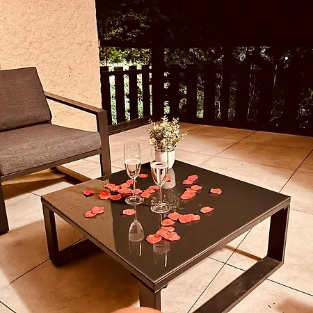 Cocon Detente Pour 2 Avec Hammam Et Jacuzzi Prive Apartment Le Barcares