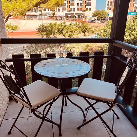 Cocon Detente Pour 2 Avec Hammam Et Jacuzzi Prive Apartment Le Barcarès